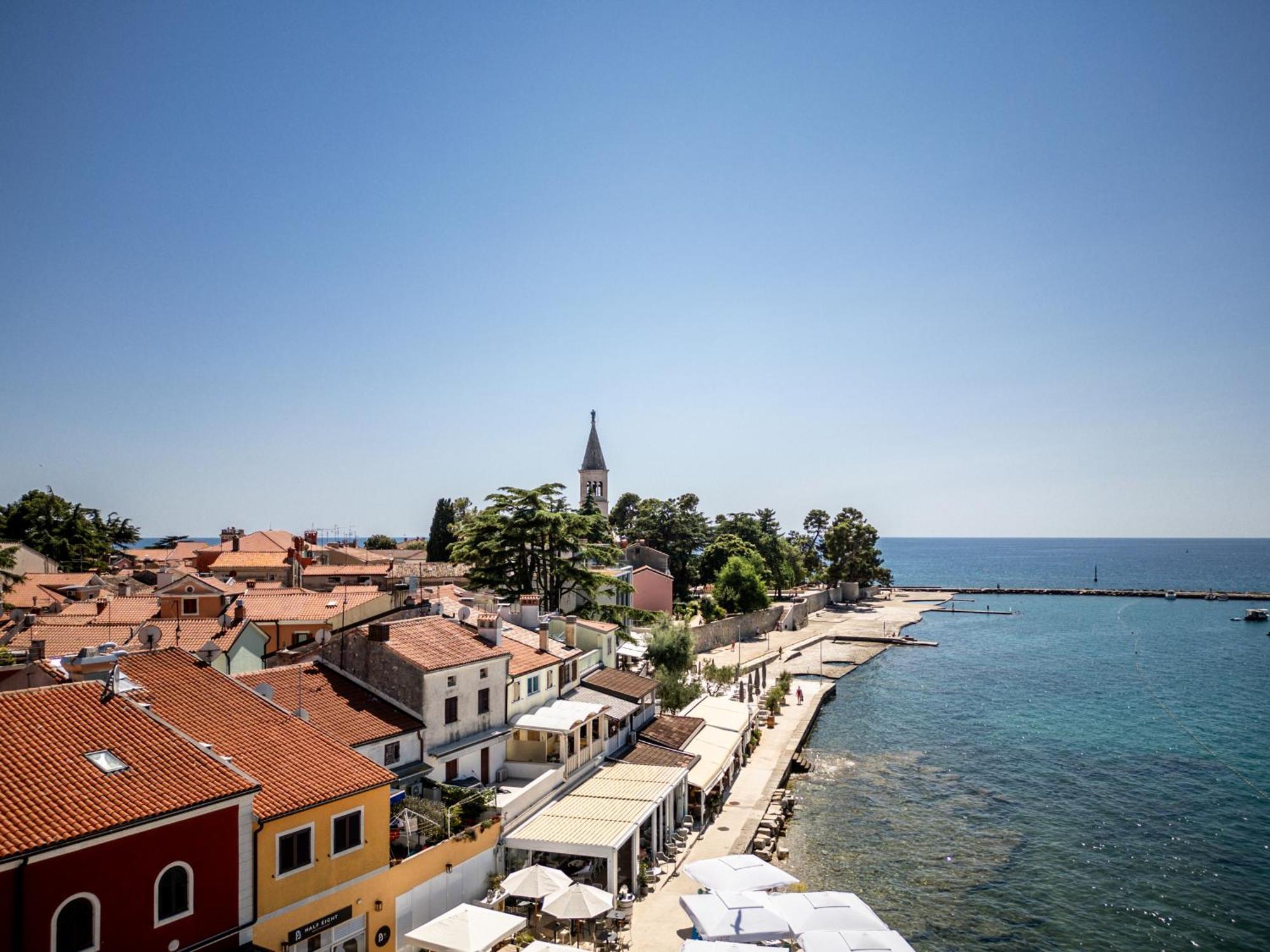 The Sea Lodges Novigrad - Bootshaus Floating Sea House Esterno foto
